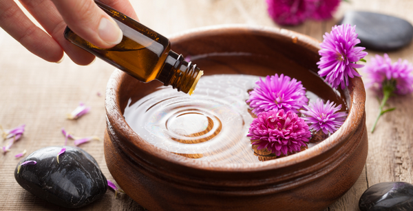 The Power of Aromatherapy: The Best Essential Oils for Cold and Flu Relief